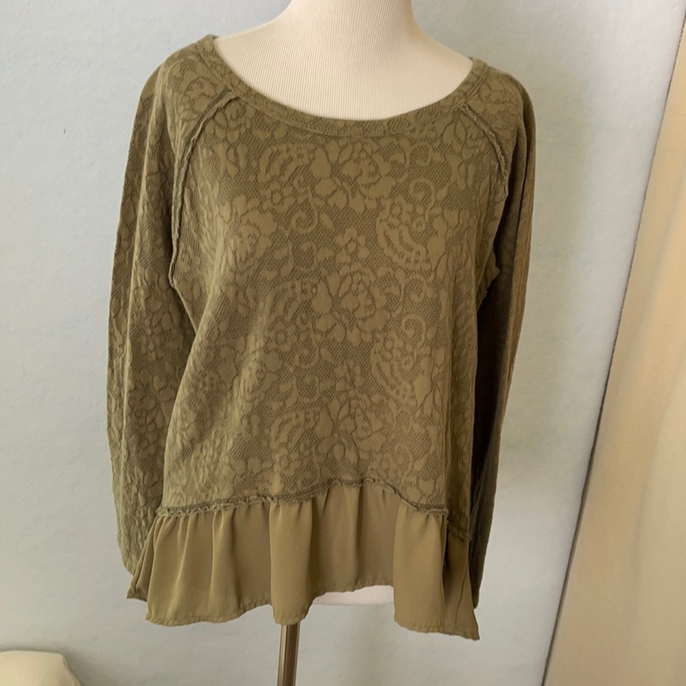 Xhileration BottomRuffle LacePrint RawSeam Shirt